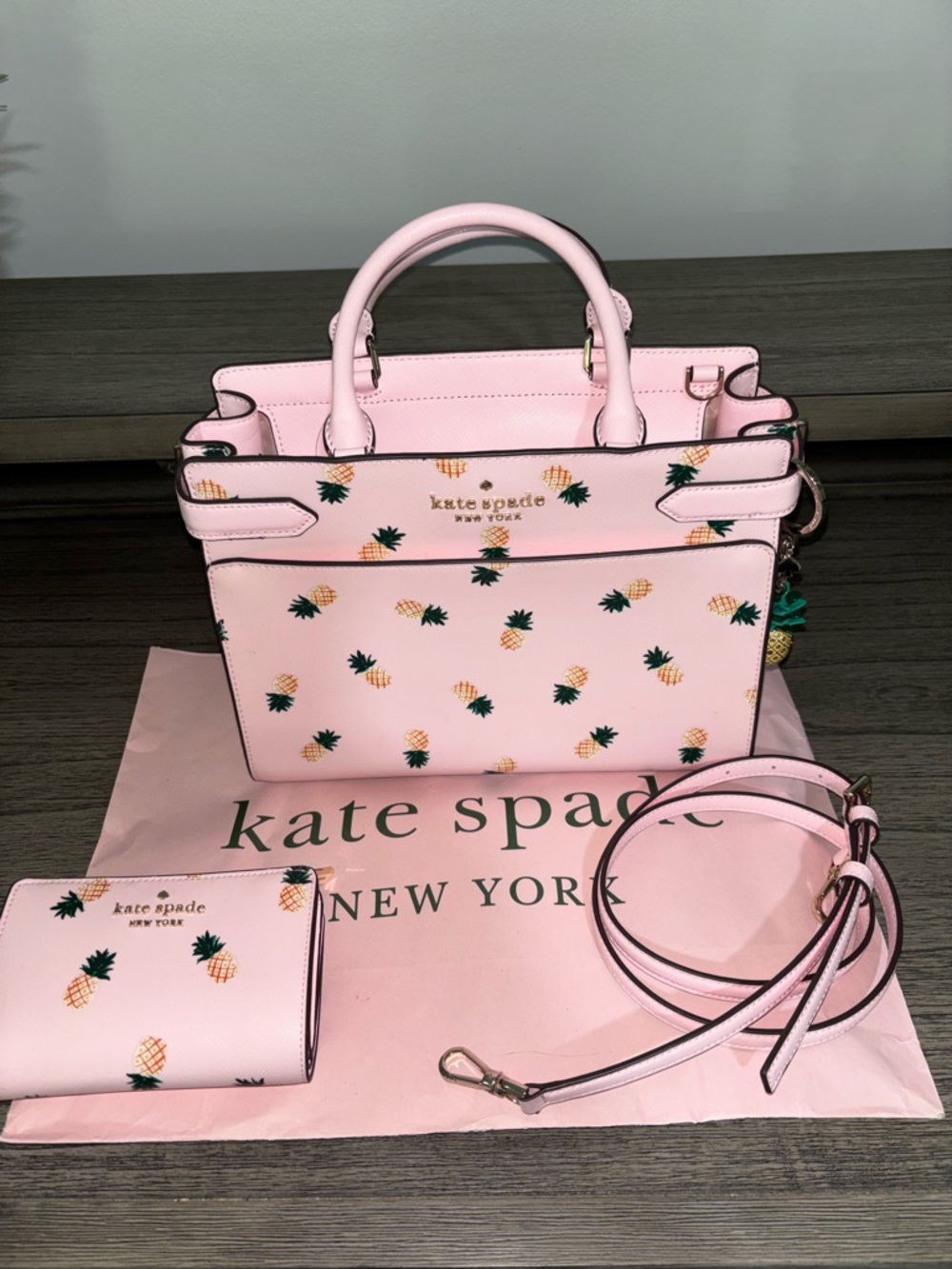 Kate Spade pineapple print satchel NWT W/Pineapple purse chain